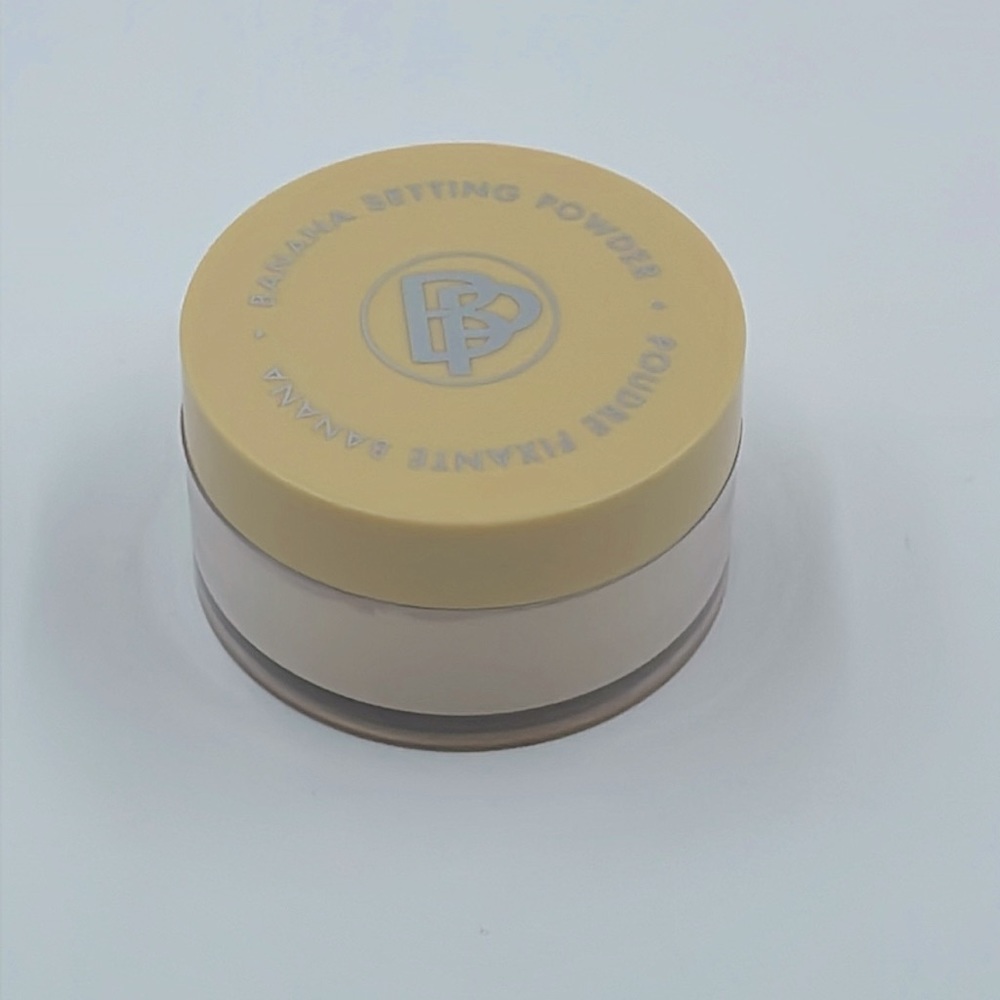 BellaPierre Banana Setting Powder